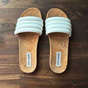 Steve Madden Minimalist White Slide Sandals
